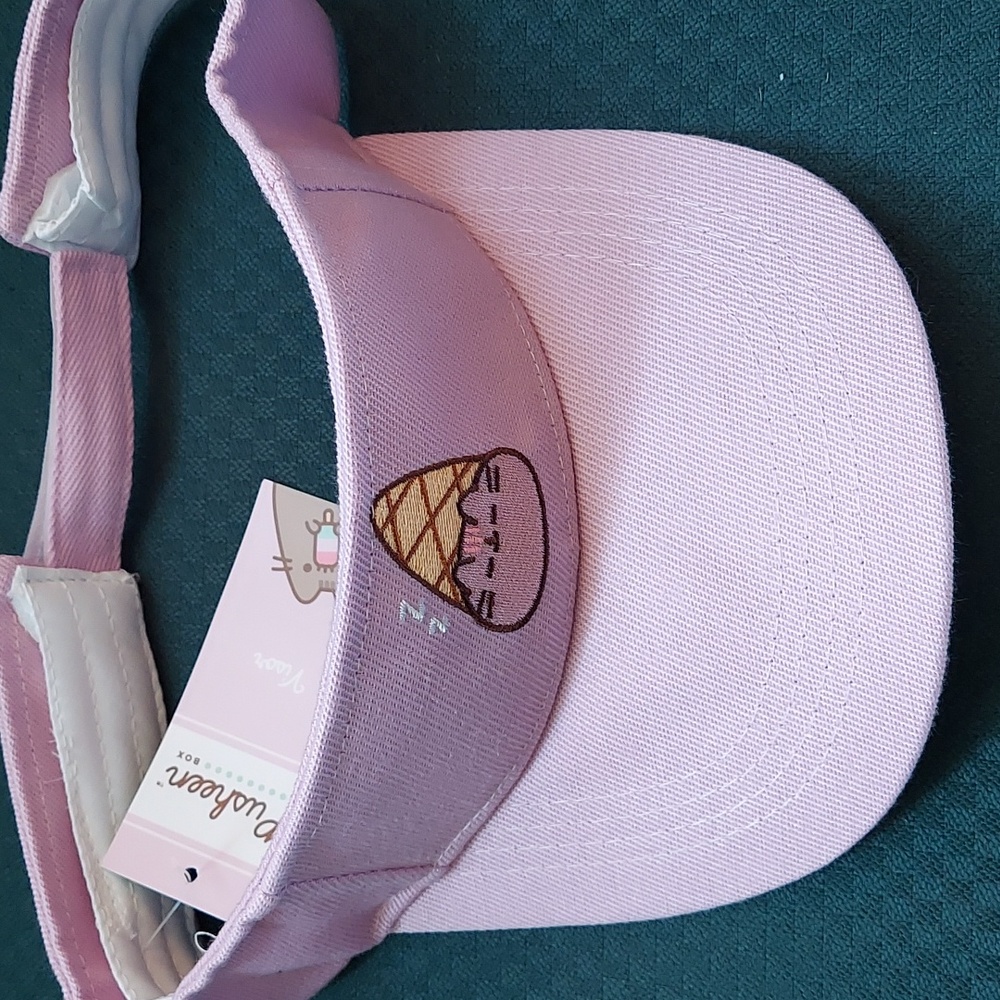 Pusheen visor